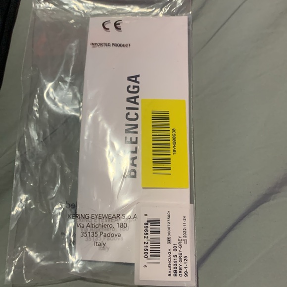 BALENCIAGA wrap around sunglasses - Picture 8 of 9